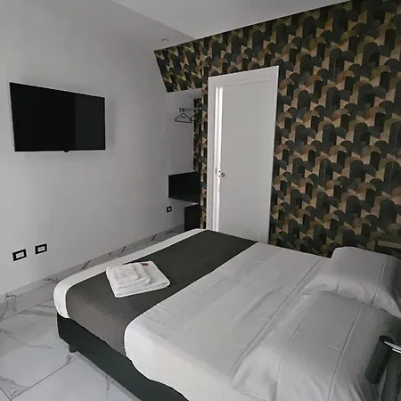 Vico Giunti * Crotone