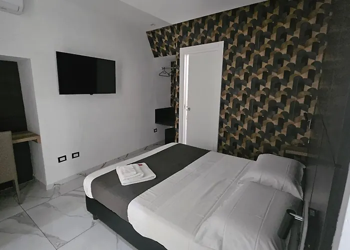 Vico Giunti * Crotone